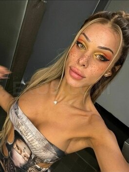 TS TrinityTaylor