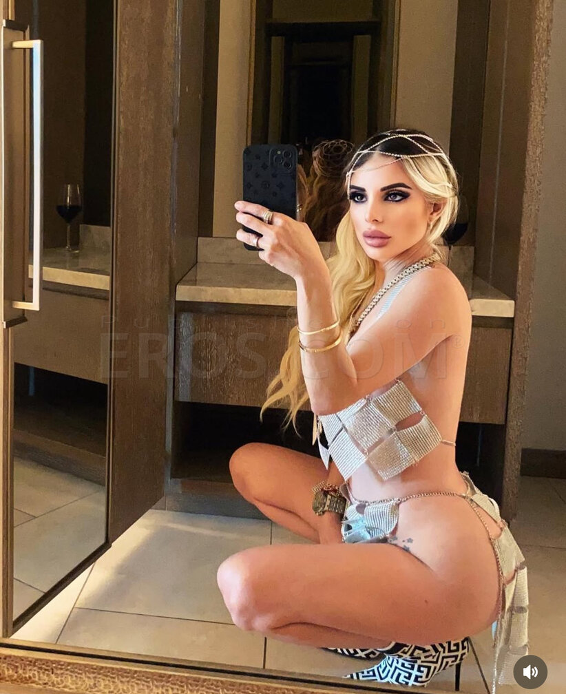 VIP Tessa Tesslell