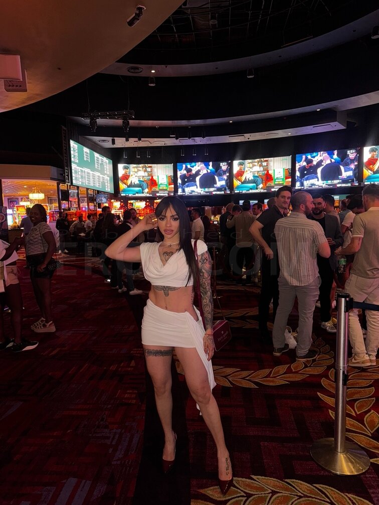 VIP Megan