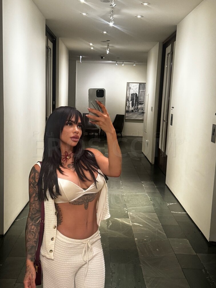 VIP Megan