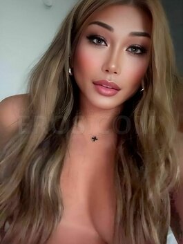 TS Foxy Roxy