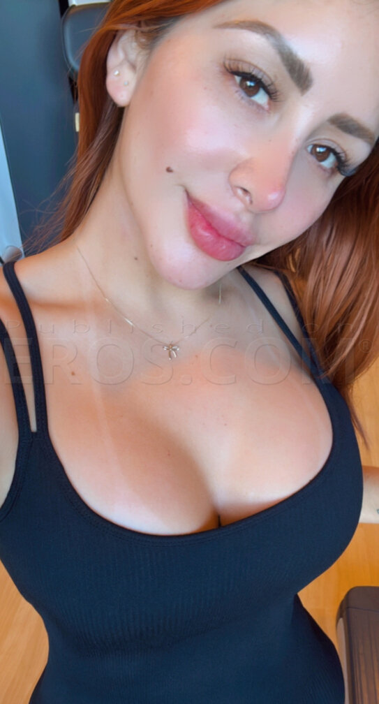 VIP Camila