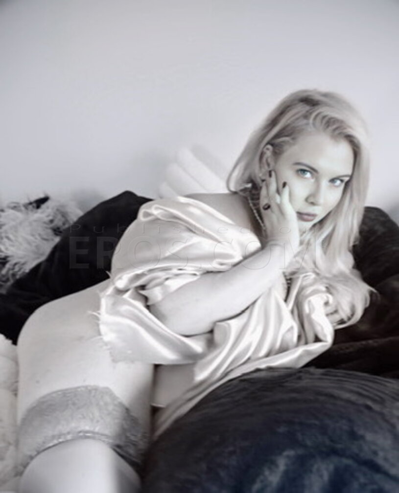 Nicole Perrie