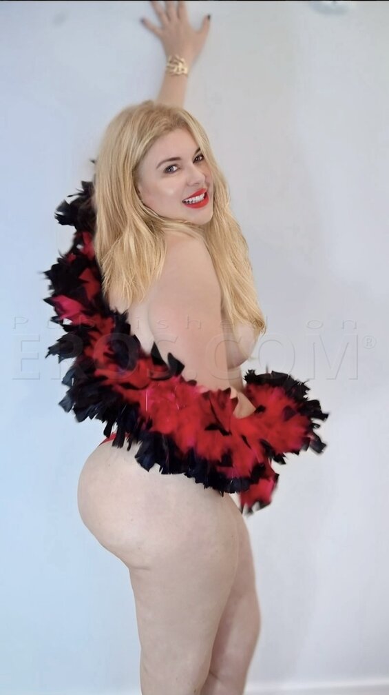 Nicole Perrie