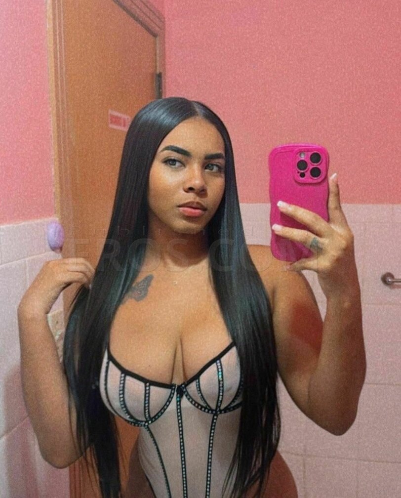 Mia