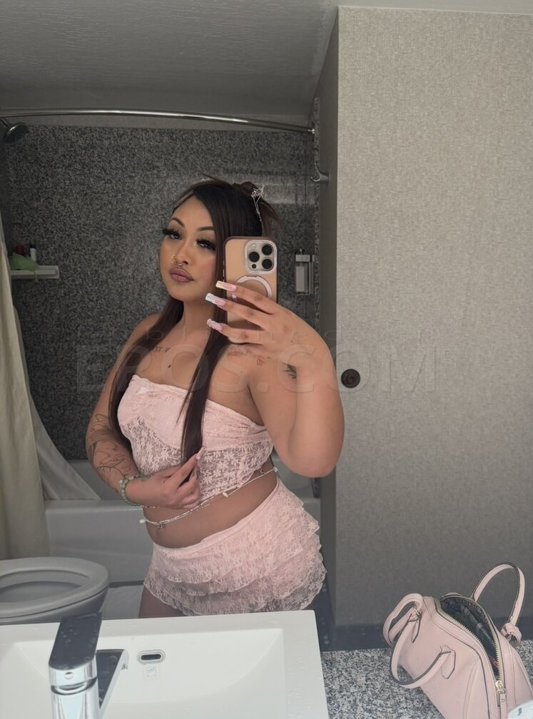 Exotic Southeast Asian Beauty