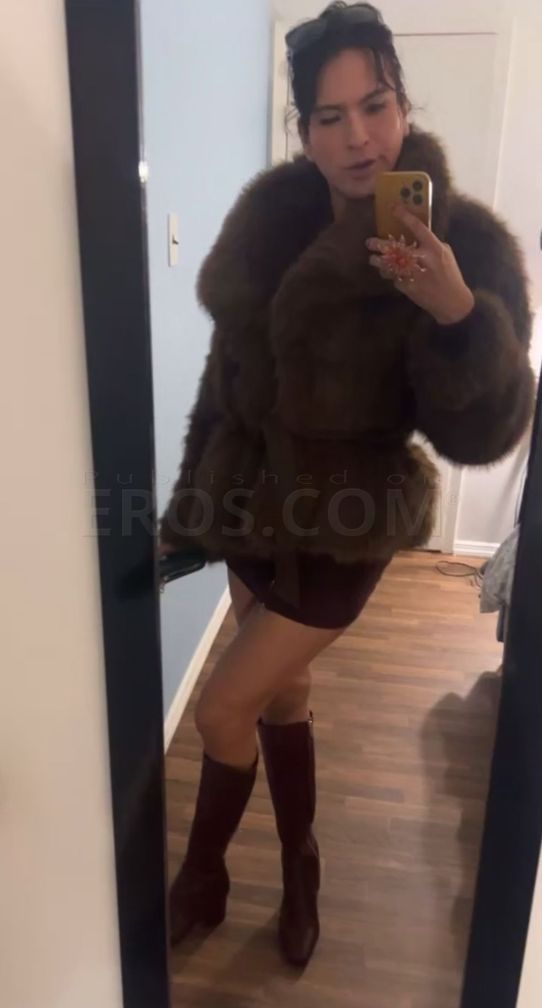 Sensual Touch by Olivia