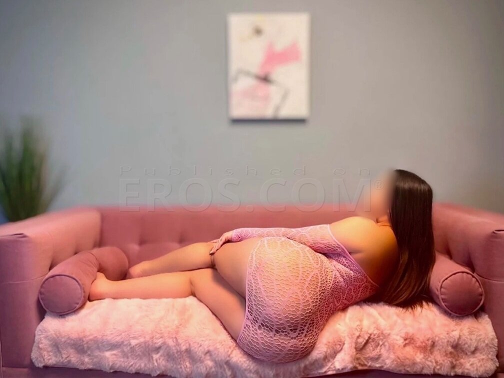 Colombian Goddess Natalia