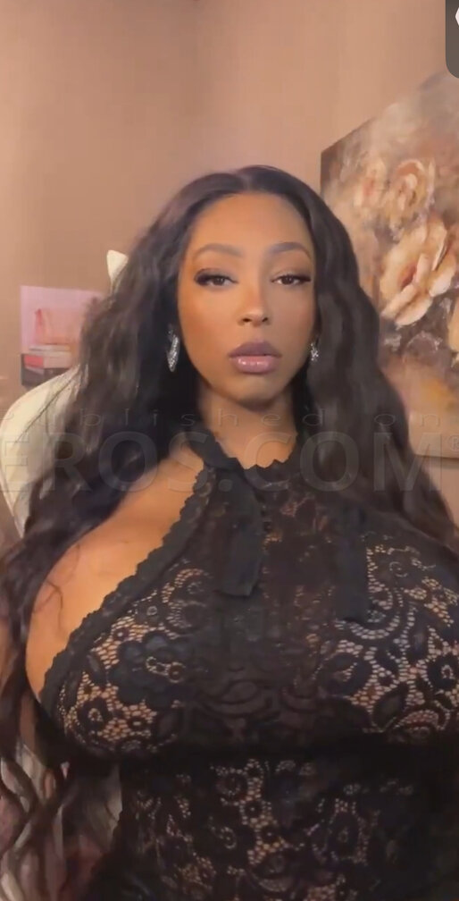 Rachel Raxx