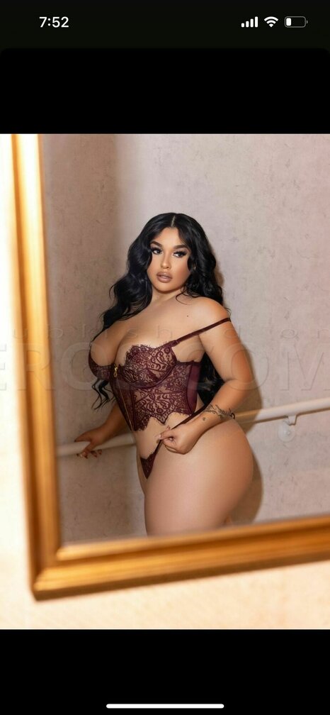 Mia