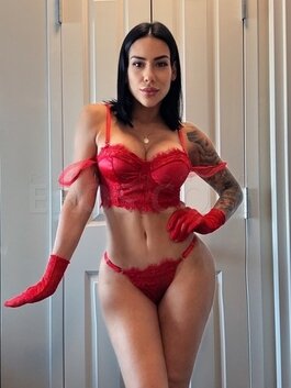 Exotic Colombian Annie Fox