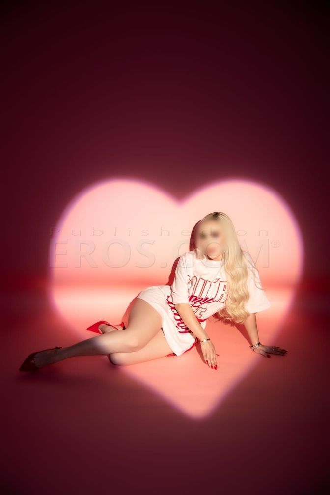 VIOLETA IN MINNEAPOLIS-BLOOMINGTON