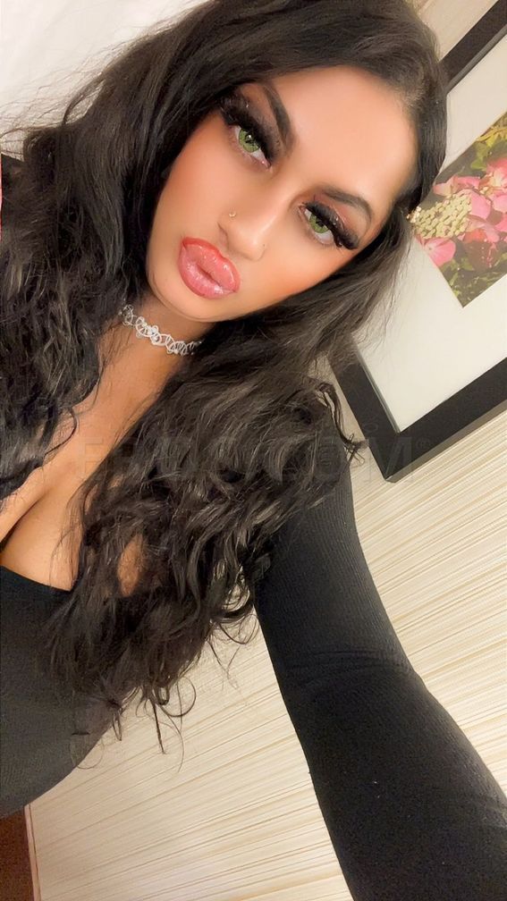 Riya Patel, Your Exotic Bombshell