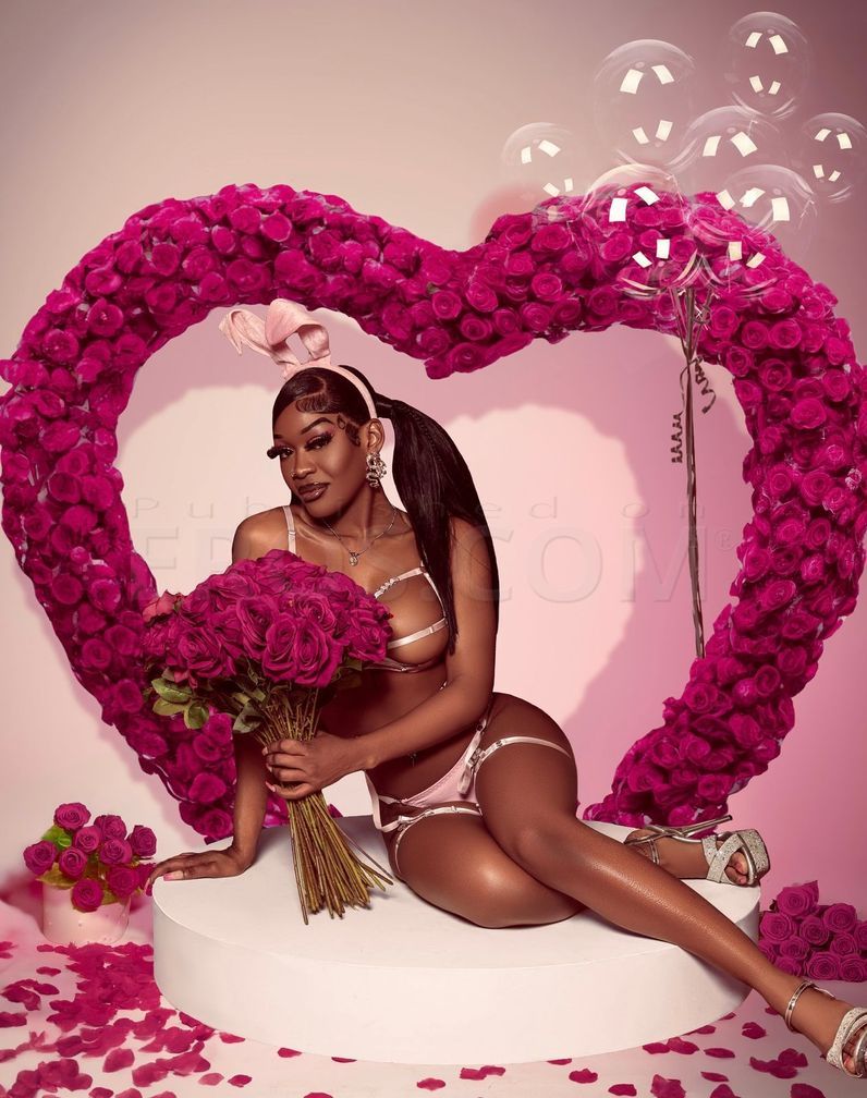 Ms. Ayiona Carti