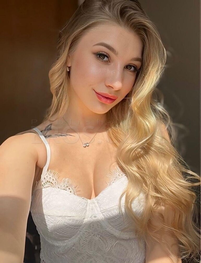 Zoe