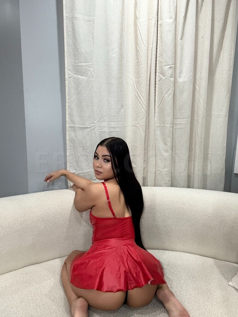 Mia