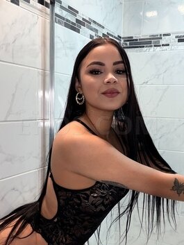 Mia