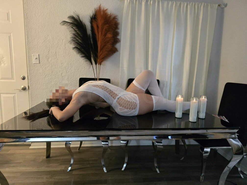 VIP Cristal Latina fort myers