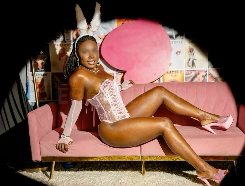 Vanessa Shaw