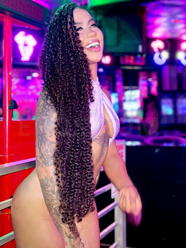 Claudia