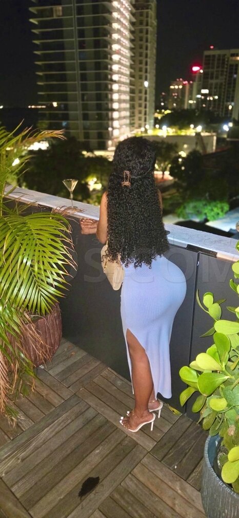 VIP Isavella