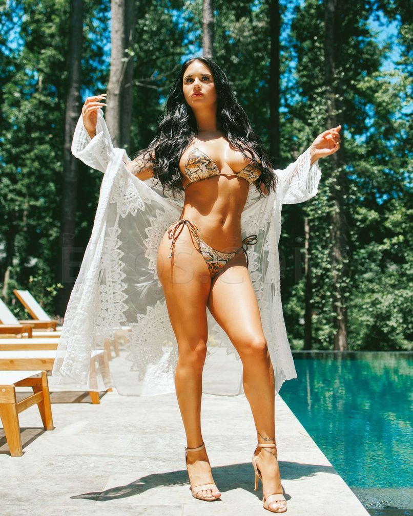 VIP Adriana