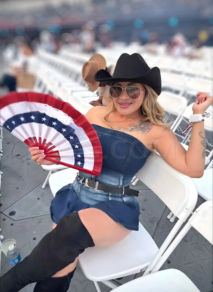 GIA LUXX
