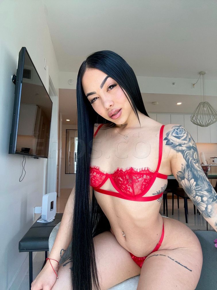 Mia