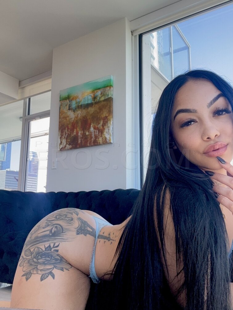 Mia