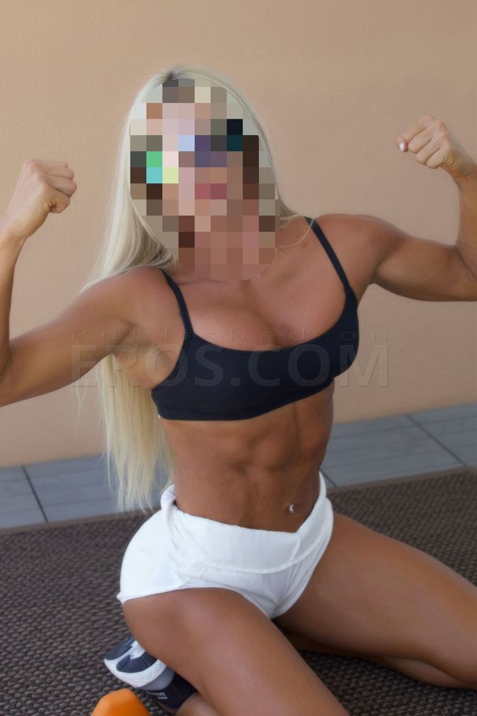 VIP Adela Deschamps