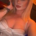 Demi