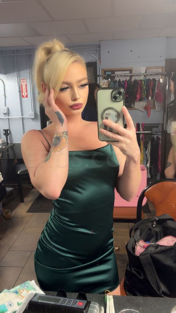 Demi