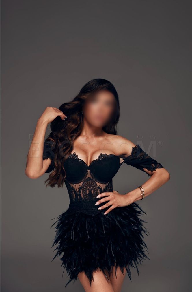 VIP Luciana Rossi in Naples