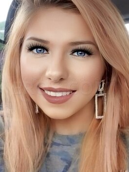Cierra Nicole