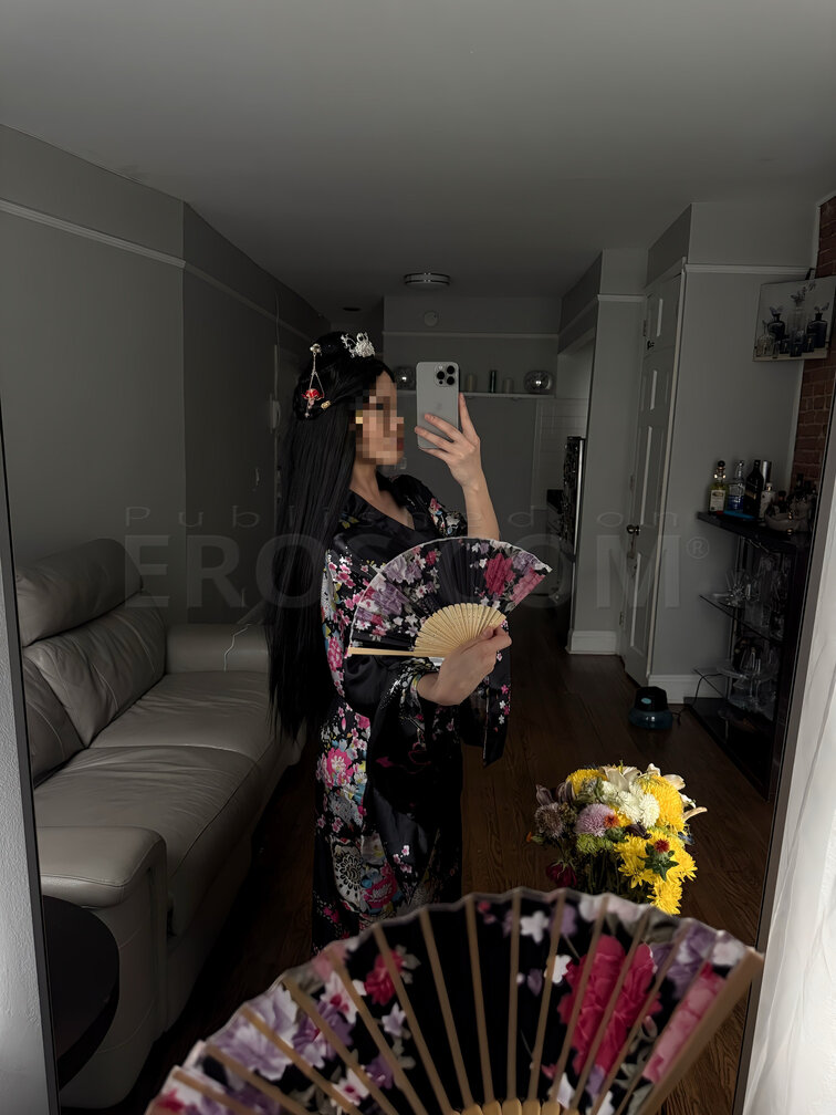 Japanese Geisha from Wonderland