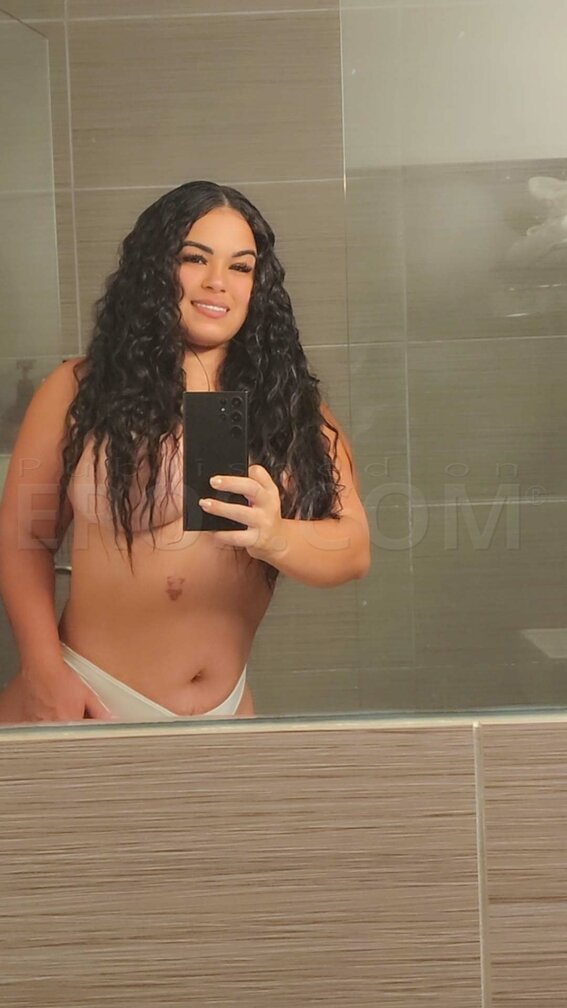 Mia