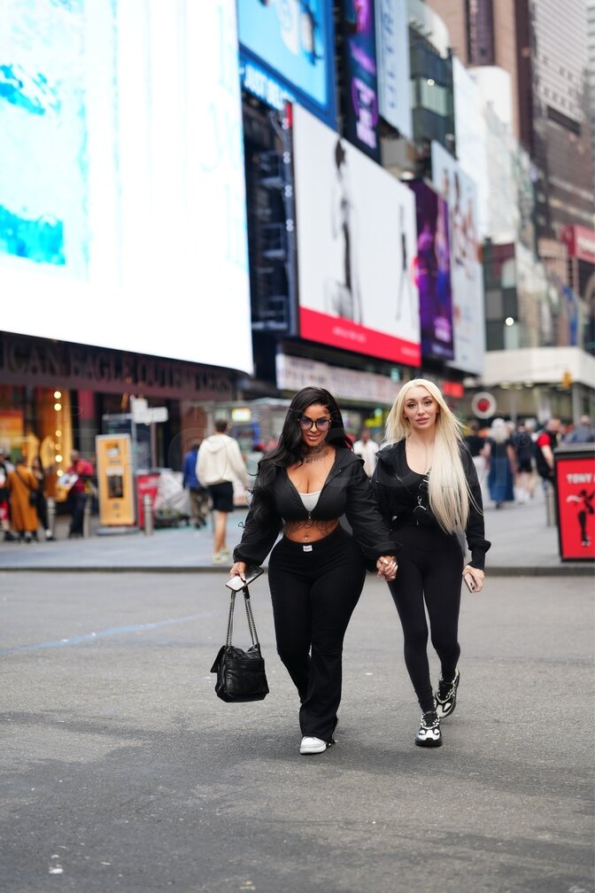 Hailee and Brittany