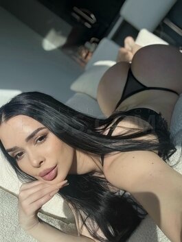 Mia