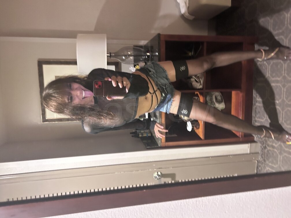 Layla in Virginia Beach