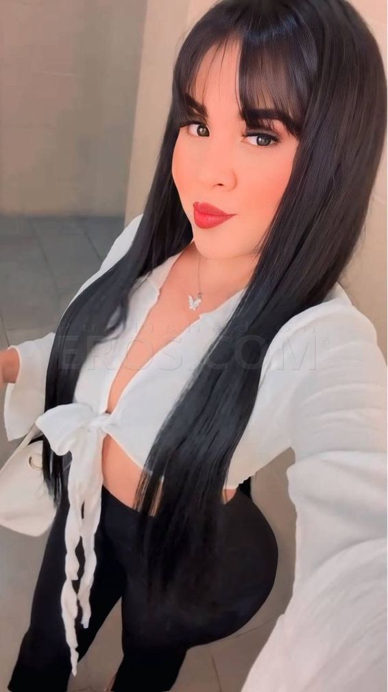 GISELL IN DOWNTOWN