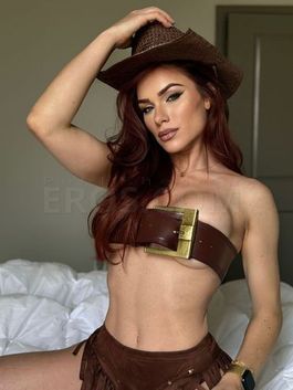 Agathe Fox