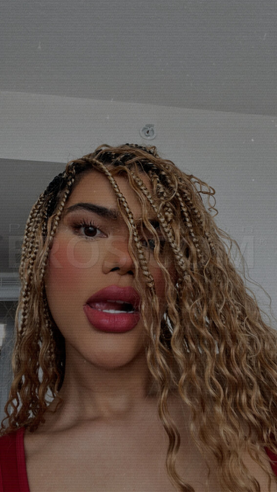 Kelly girl
