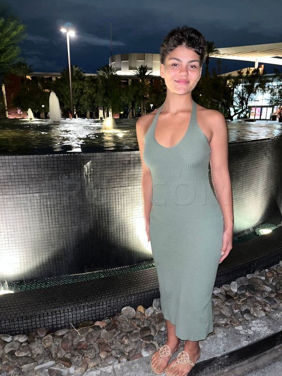 VIP Lola Bunni