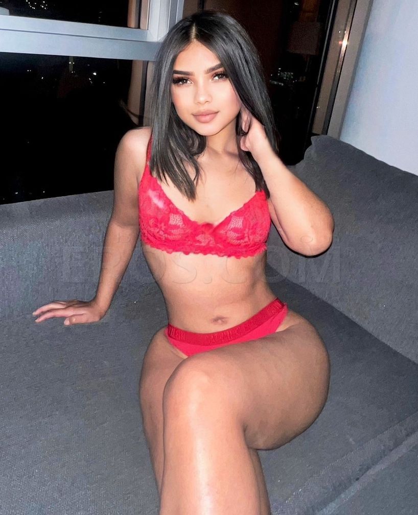 Alejandra in Norfolk