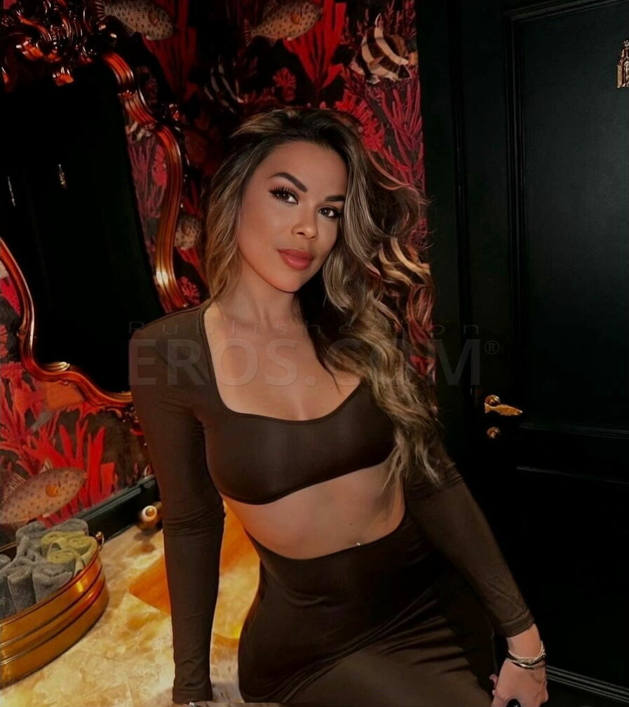 Mia