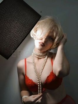 Secret companion Alina Portman