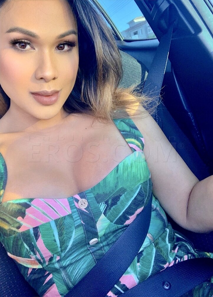 VIP Asian Candice