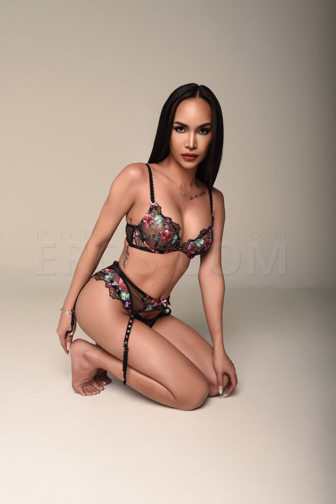 GabrielaShine