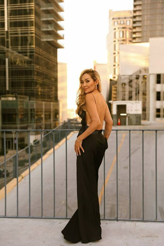Alina CHARLESTON