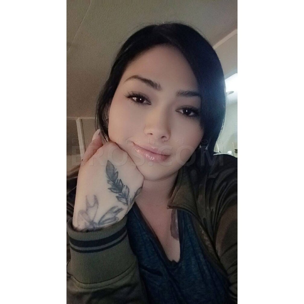 VIP Kassandra Garza